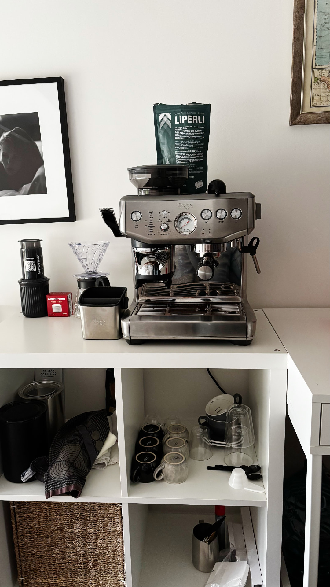 L'espace café de l'atelier Diviso en Provence